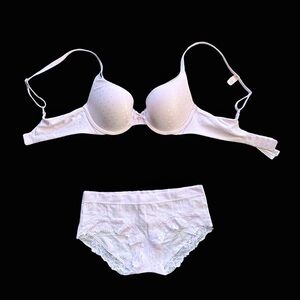 Victoria’s Secret Matching Bra & Panty Set 💜 30C + S, Delicate Violet, NWT
